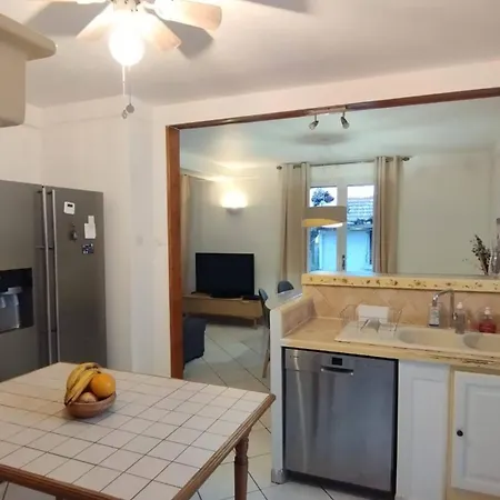 Charming Modular House From 4 To 6 Beds With Patio فيلة